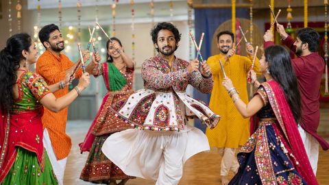 Dandiya & Garba Steps Batch